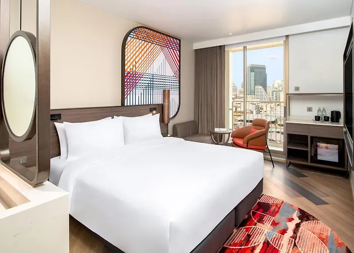 Hotel Mercure Surawong