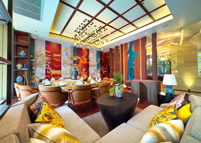 Mercure Surawong