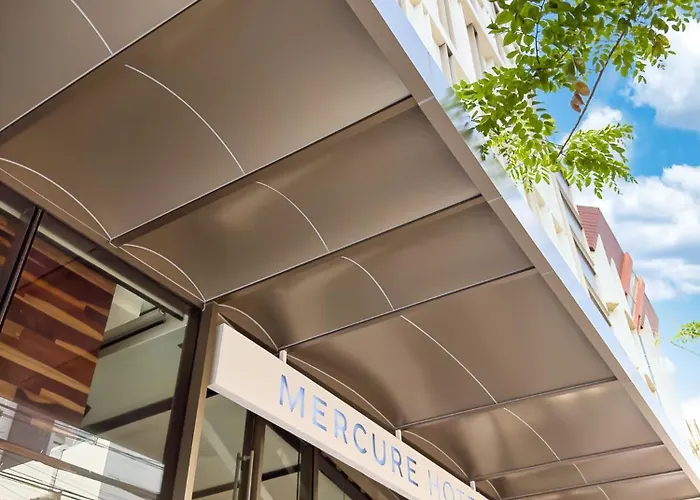 Mercure Surawong Hotel 4*