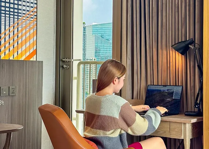 Hotel Mercure Surawong 4*
