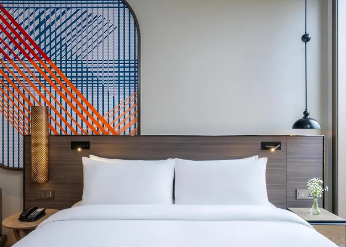 Mercure Surawong