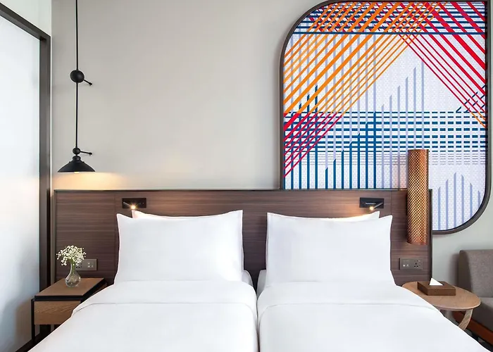 Mercure Surawong