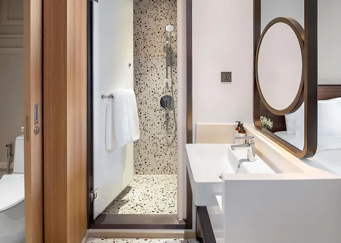 Mercure Surawong Hotel Bangkok